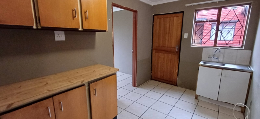 To Let 1 Bedroom Property for Rent in Bohlokong Free State